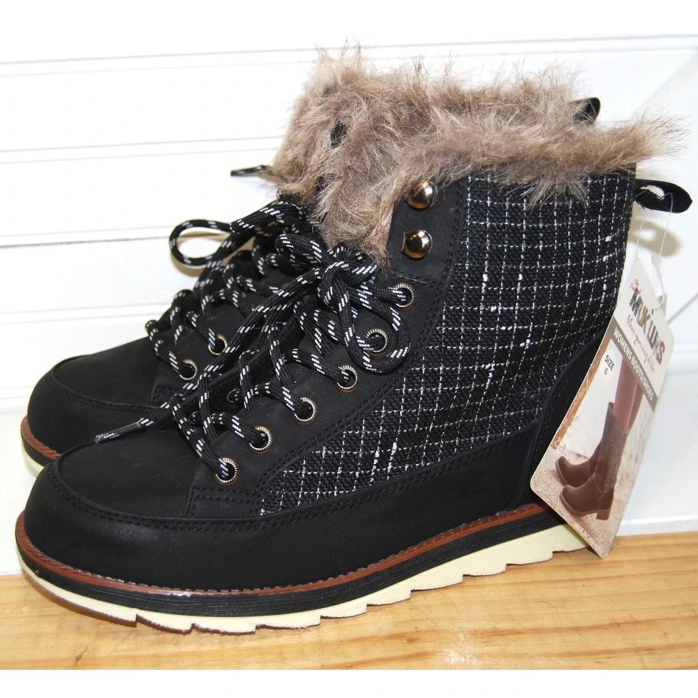 Muk Luks Boots Women's 6 Sigrid Black/White‎ NWT Water Resistant Faux Fur lined